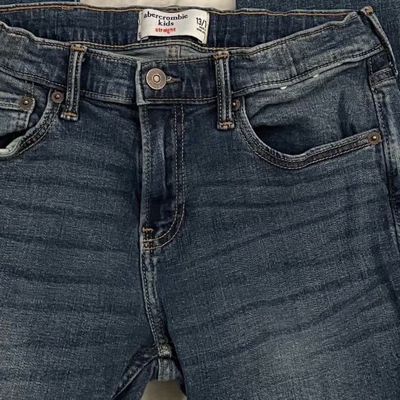 Abercrombie Boys straight jeans, DARK RIPPED WASH straight jeans Size 13/14 - Picture 8 of 15